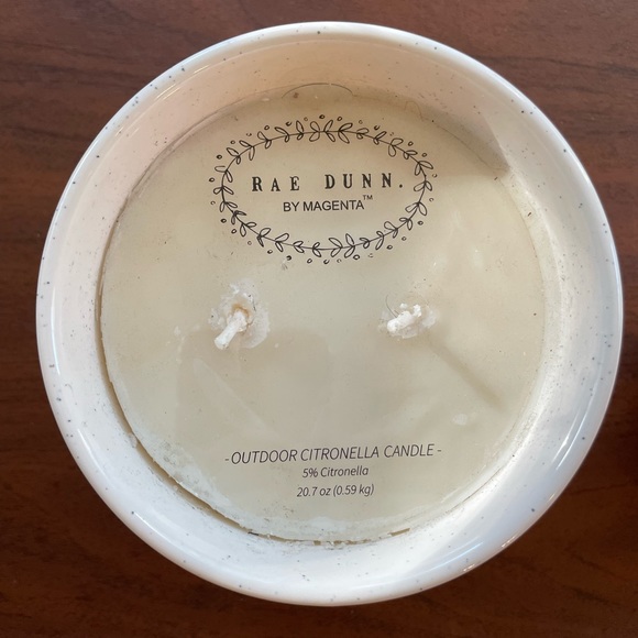 Rae Dunn Be Kind Outdoor Citronella Candle - Picture 3 of 4